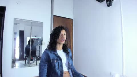 venuss_03 online show from July 29, 2026, 3:26 am