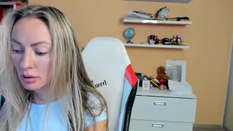 Violetta  online show from February 23, 2025, 3:45 am