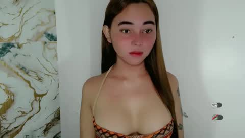 veola_sexy online show from November 27, 2025, 3:52 am