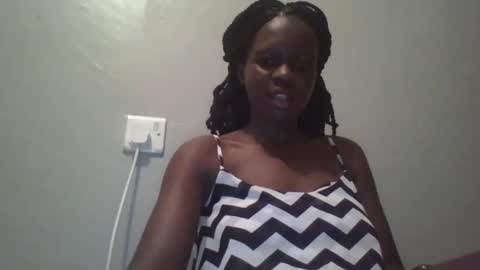 vera_bright online show from February 18, 2025, 9:09 pm