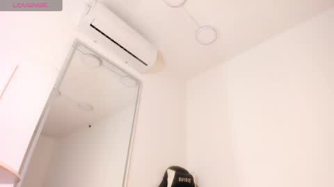 Snapshot of vera_candella chatting on November 12, 2025, 11:10 am vera online show from November 12, 2025, 11:10 am