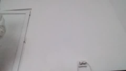 Snapshot of vera_elle chatting on May 25, 2026, 4:57 pm Vera online show from May 25, 2026, 4:57 pm