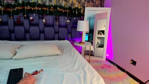 Im Vera  online show from December 17, 2025, 11:38 am