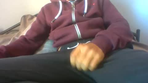 Snapshot of veramanx_x13 chatting on October 12, 2025, 11:53 am veramanx_x13 online show from October 12, 2025, 11:53 am