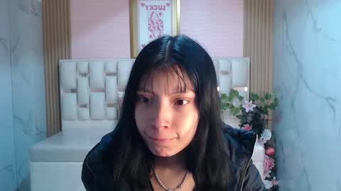 Snapshot of verana_s chatting on October 23, 2025, 3:06 am Verana online show from October 23, 2025, 3:06 am