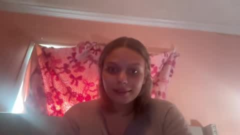 Snapshot of veranikimi chatting on June 12, 2026, 8:30 pm veranikimi online show from June 12, 2026, 8:30 pm