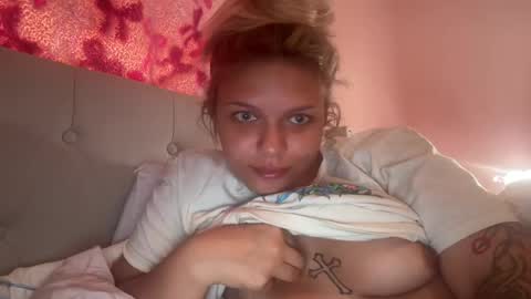 Snapshot of veranikimi chatting on June 26, 2026, 10:25 pm veranikimi online show from June 26, 2026, 10:25 pm