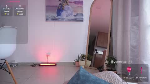 vero_cam online show from September 10, 2025, 10:32 pm