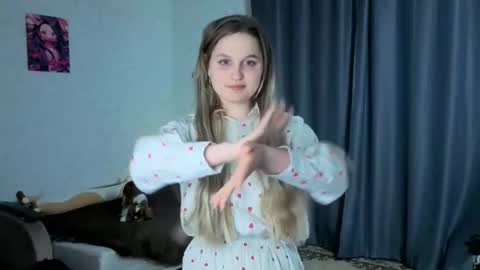 Veronica online show from April 1, 2026, 5:10 pm