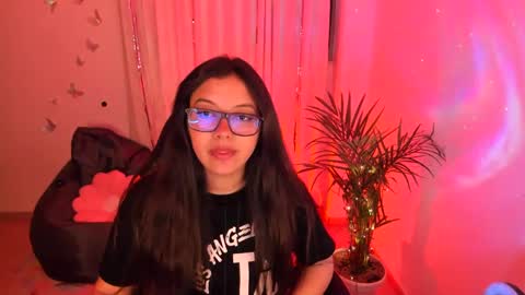 Verolake online show from February 17, 2025, 11:09 pm