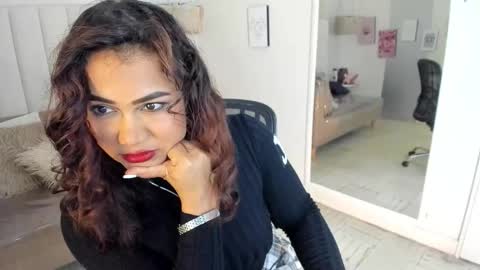 Veronica3  online show from May 15, 2026, 2:57 pm