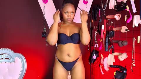 Snapshot of veronica_bdsm chatting on November 18, 2025, 3:23 am veronica_bdsm online show from November 18, 2025, 3:23 am