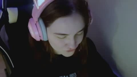 Snapshot of veronica_blue11 chatting on May 26, 2026, 2:35 pm Veronica online show from May 26, 2026, 2:35 pm
