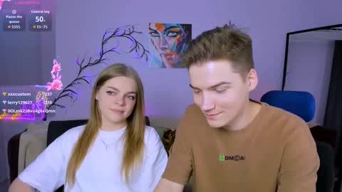 Snapshot of veronica_bubble chatting on September 13, 2025, 7:13 pm Ronni online show from September 13, 2025, 7:13 pm