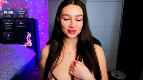 Veronica online show from February 6, 2026, 10:40 am