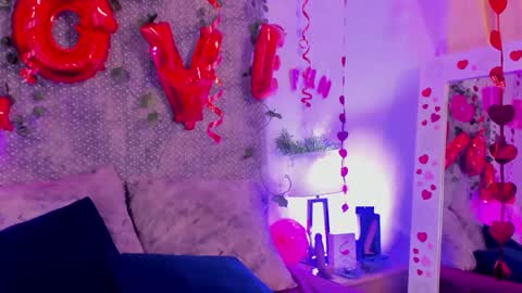 Snapshot of veronica_olson_ chatting on February 15, 2025, 2:47 am Veronica Olson online show from February 15, 2025, 2:47 am