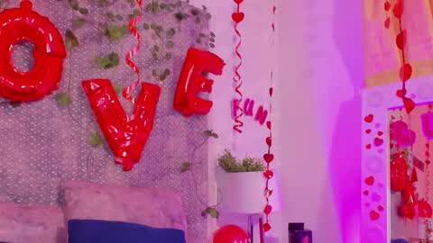 Snapshot of veronica_olson_ chatting on February 15, 2025, 5:51 am Veronica Olson online show from February 15, 2025, 5:51 am