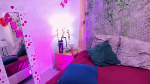 Snapshot of veronica_olson_ chatting on March 7, 2025, 2:57 am Veronica Olson online show from March 7, 2025, 2:57 am