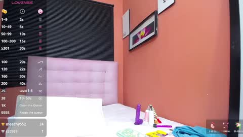 Snapshot of veronica_roose chatting on February 24, 2025, 3:42 pm Veronica online show from February 24, 2025, 3:42 pm