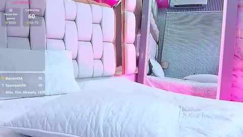 Snapshot of veronica_roose chatting on February 27, 2025, 3:37 pm Veronica online show from February 27, 2025, 3:37 pm