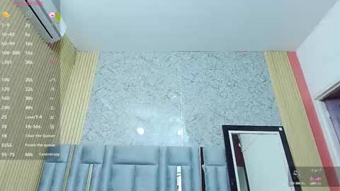 Snapshot of veronica_roose chatting on September 19, 2025, 12:39 pm Veronica online show from September 19, 2025, 12:39 pm