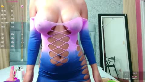 Snapshot of veronica_roose chatting on September 26, 2025, 1:15 pm Veronica online show from September 26, 2025, 1:15 pm