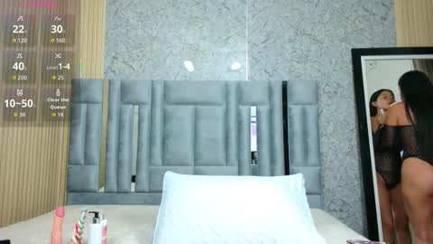 Snapshot of veronica_roose chatting on October 18, 2025, 1:12 pm Veronica online show from October 18, 2025, 1:12 pm