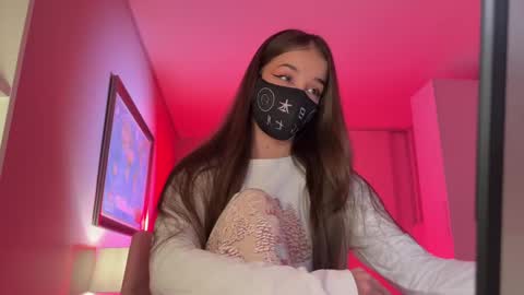 Snapshot of veronica_sland chatting on February 21, 2025, 6:37 pm Veronica online show from February 21, 2025, 6:37 pm