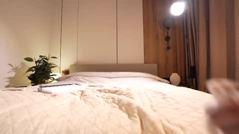 Veronica online show from June 24, 2026, 9:47 pm