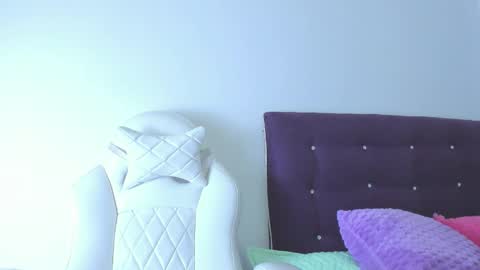 veronicaa_squirt online show from March 3, 2026, 3:12 am