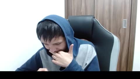 Veronica Clark online show from December 6, 2024, 1:07 am