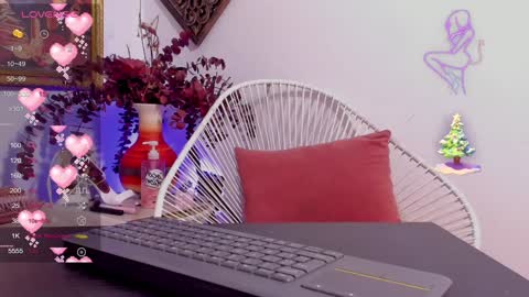 Veronica Gills online show from December 28, 2024, 10:02 pm