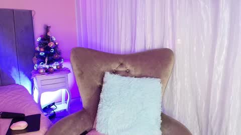 Vero  online show from January 8, 2025, 4:00 pm