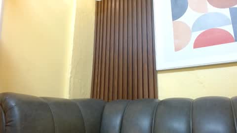 Veronica Robles online show from November 4, 2025, 8:41 pm