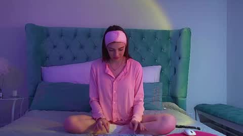 Snapshot of veronicavance chatting on February 6, 2026, 6:33 pm Veronica online show from February 6, 2026, 6:33 pm