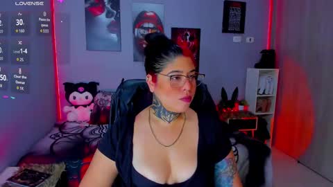 Miss Veronika online show from October 14, 2025, 8:15 am