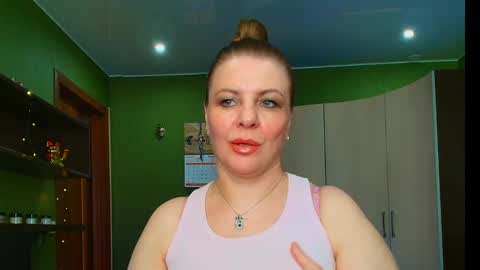 VeronikawGold online show from June 6, 2026, 7:24 am
