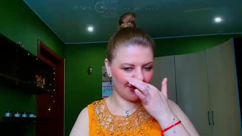 VeronikawGold online show from June 15, 2026, 7:49 pm