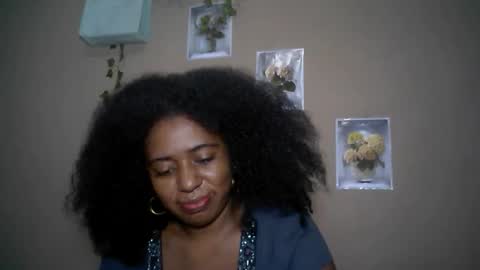 verronique1511 online show from April 17, 2026, 2:47 am