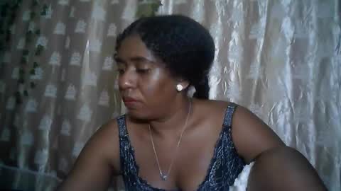 verronique1511 online show from June 8, 2026, 2:23 am