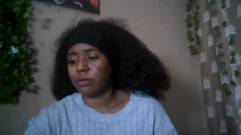 verronique1511 online show from June 10, 2026, 7:18 am