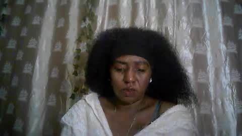 verronique1511 online show from June 11, 2026, 3:37 am