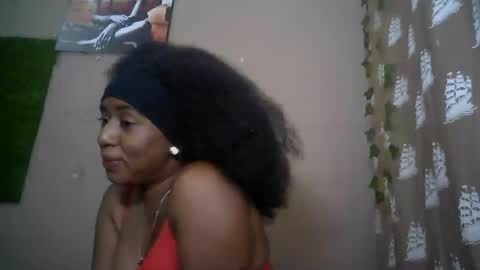 verronique1511 online show from June 12, 2026, 2:54 am