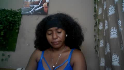 verronique1511 online show from June 13, 2026, 5:27 am
