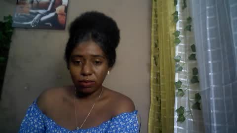verronique1511 online show from June 18, 2026, 4:13 am