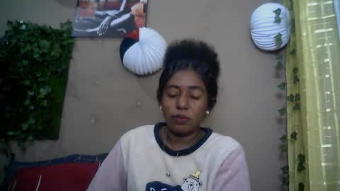 verronique1511 online show from June 23, 2026, 1:25 am