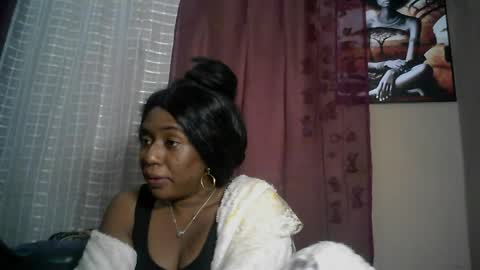 verronique1511 online show from July 28, 2026, 8:52 pm