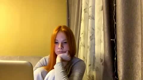 Lina online show from May 19, 2026, 2:56 pm