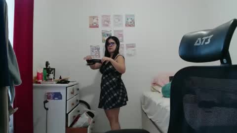 veruca99 online show from May 27, 2026, 1:41 pm