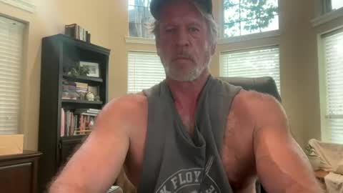 Snapshot of vervalas1 chatting on July 7, 2026, 7:51 pm Vervalas online show from July 7, 2026, 7:51 pm